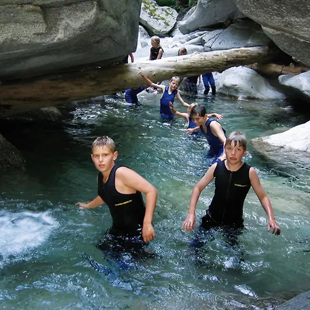 菲林沃浓温特豪斯旅馆 公寓 *