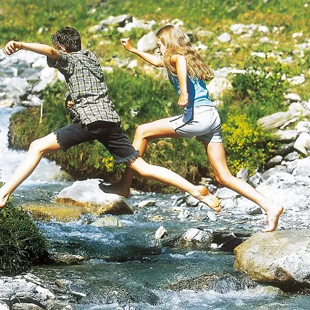 菲林沃浓温特豪斯旅馆