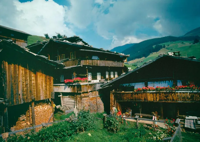 Апартаменти Am Winterhaus Тукс